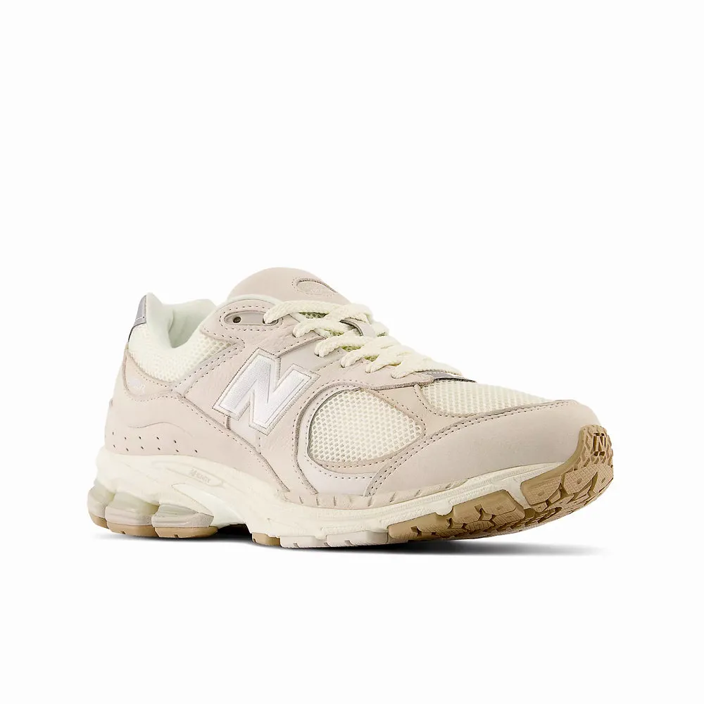 New Balance 2002R "Linen Fog Sea Salt" (M2002RAA)